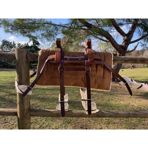 Bât pour âne, avec 4 sangles à brins. Plus ponté de fixation croupière 2